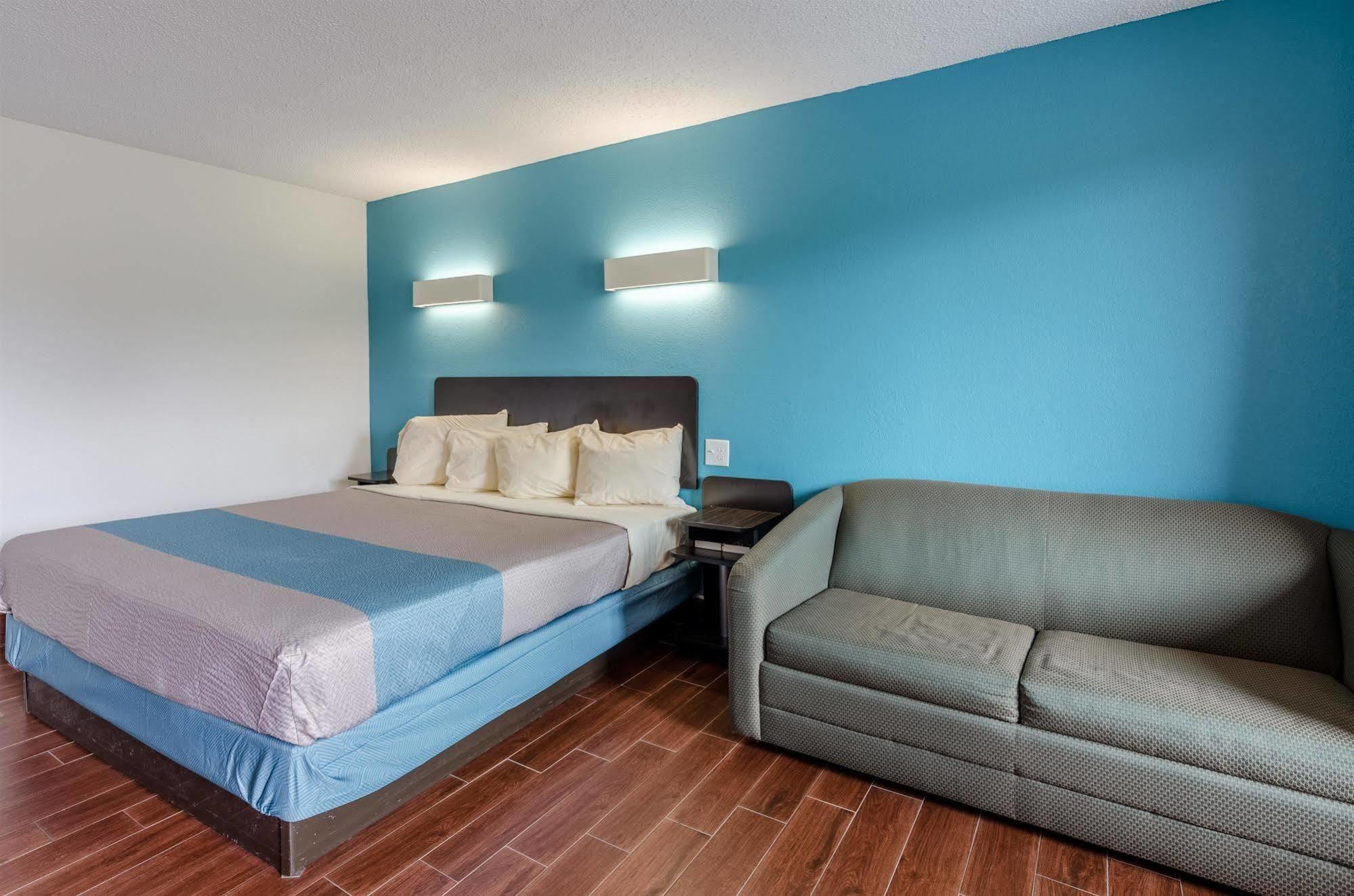 Motel 6-Lexington, Va Bagian luar foto