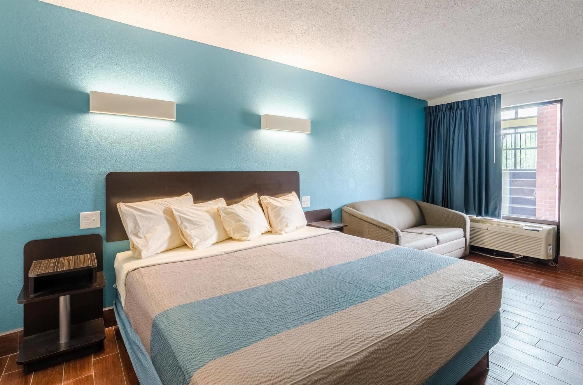 Motel 6-Lexington, Va Bagian luar foto