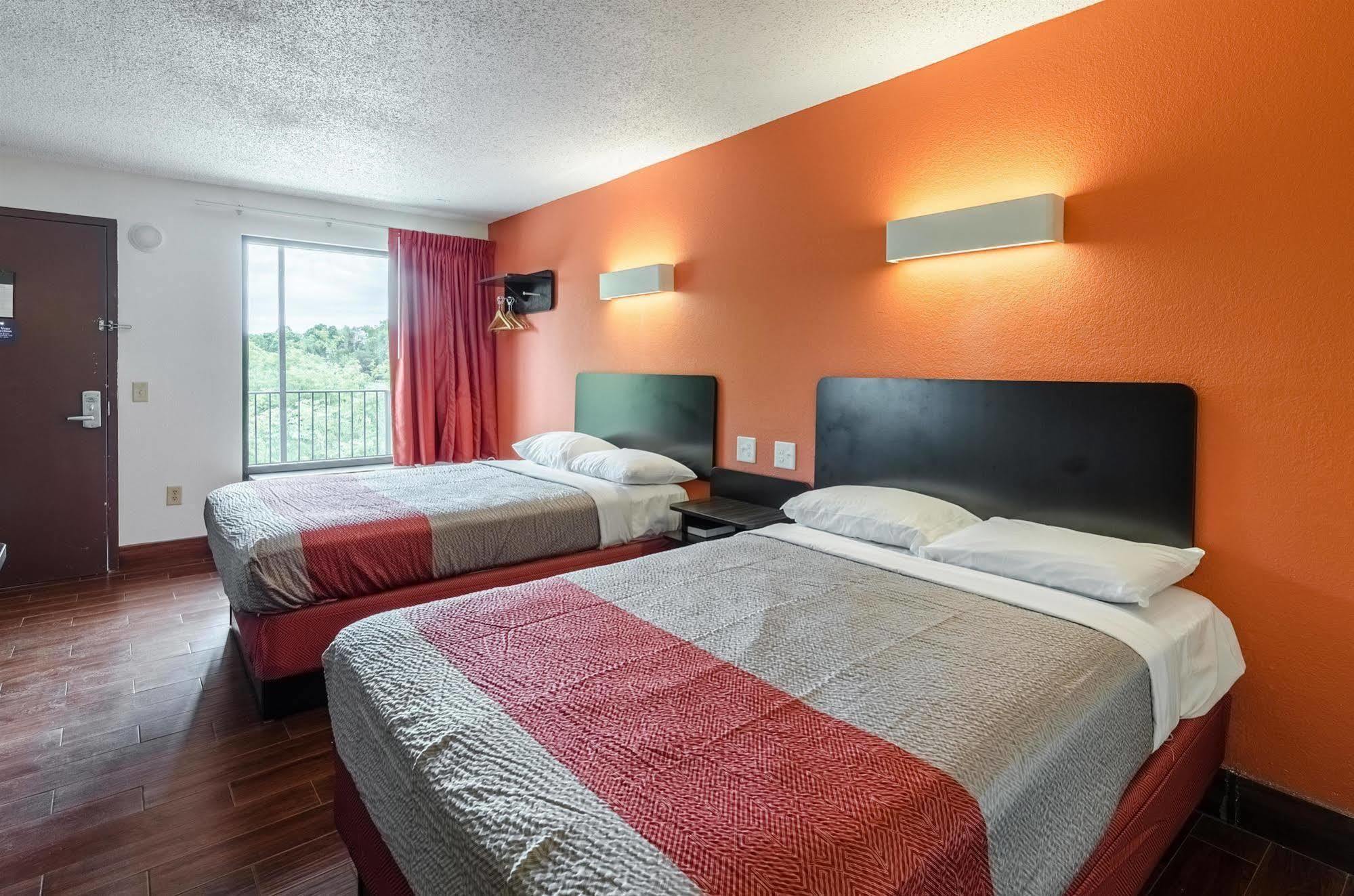 Motel 6-Lexington, Va Bagian luar foto