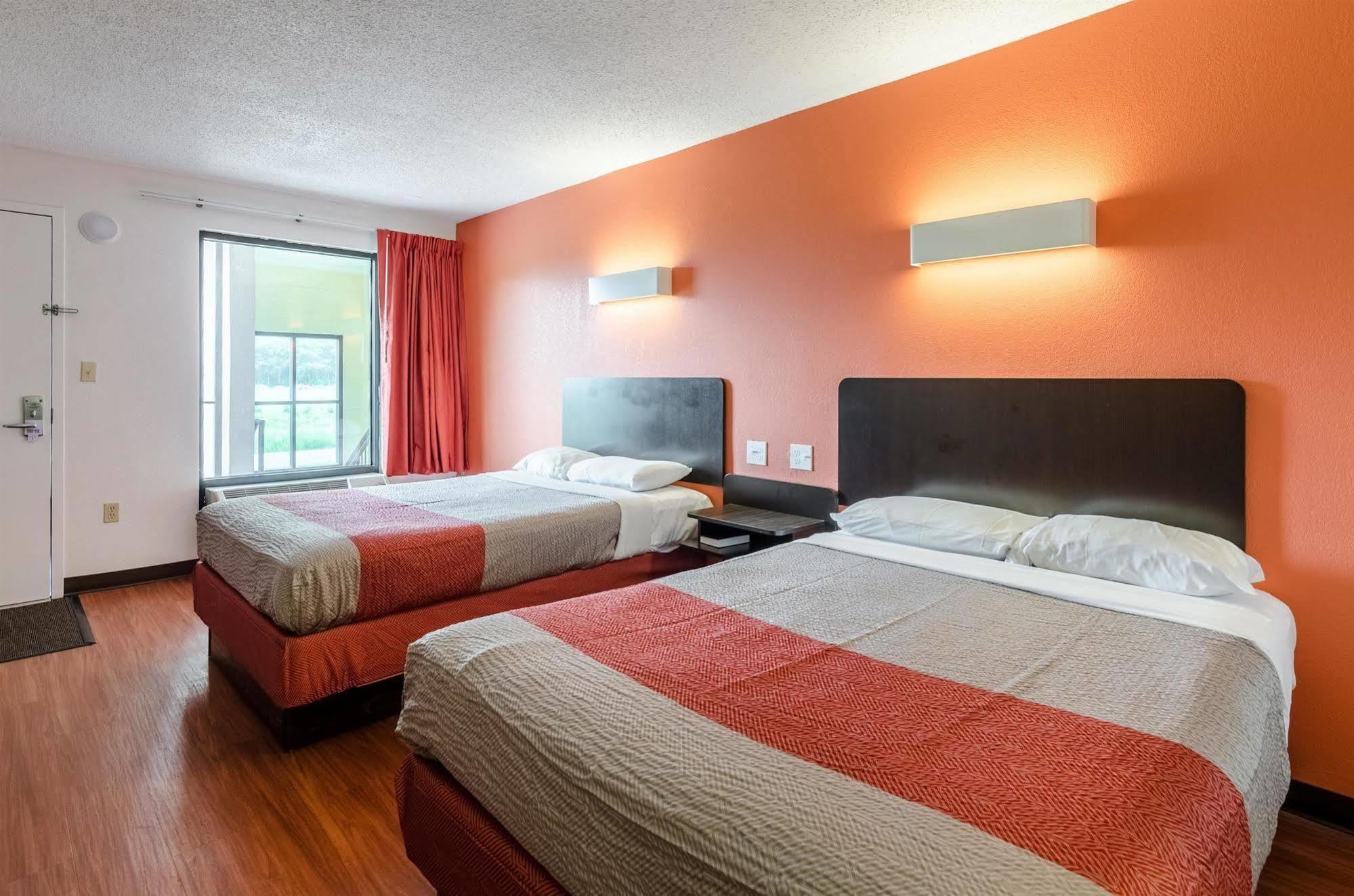 Motel 6-Lexington, Va Bagian luar foto