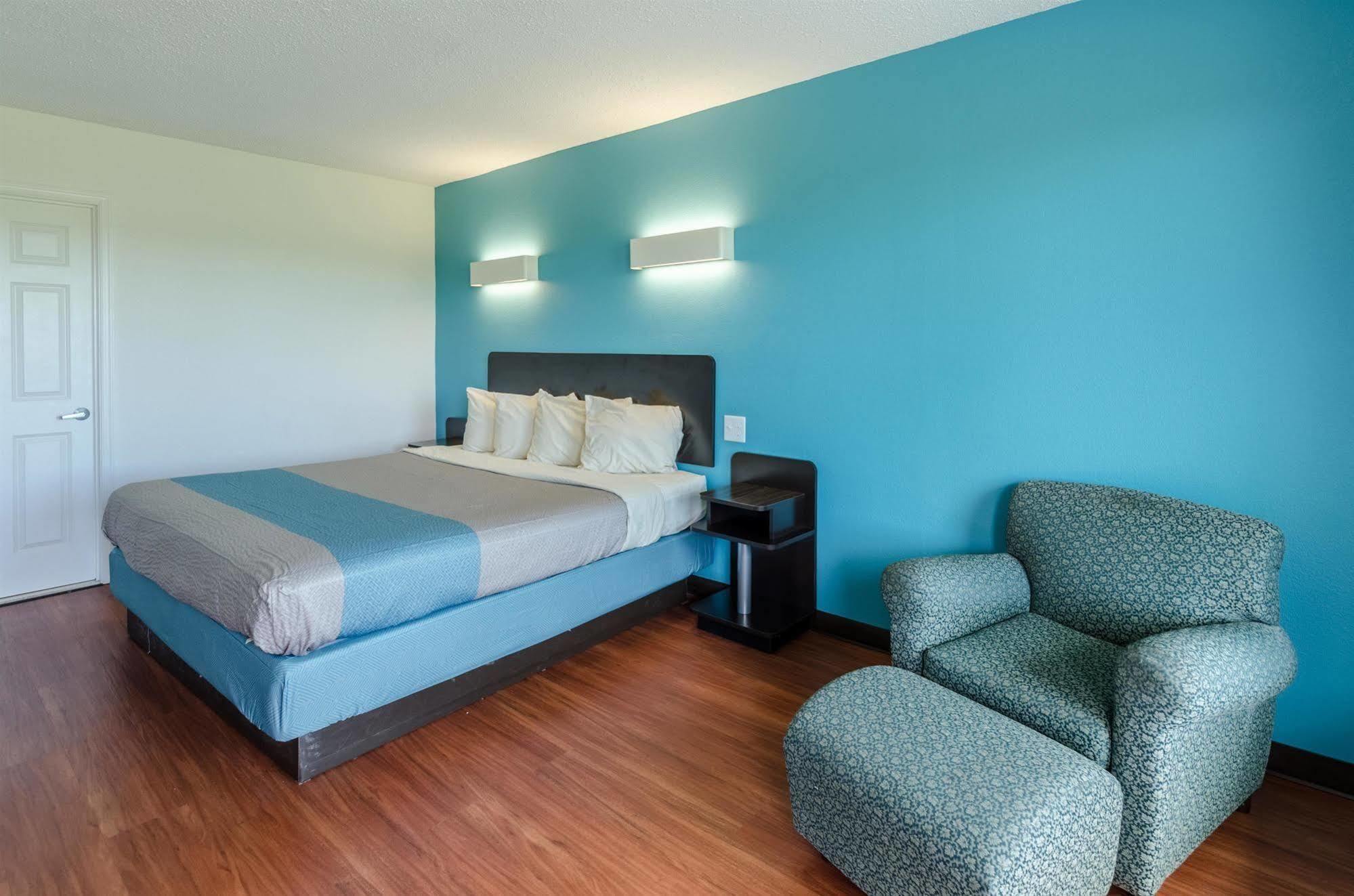 Motel 6-Lexington, Va Bagian luar foto